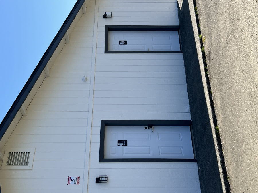 On-site showers and restrooms at Westhaven RV Park